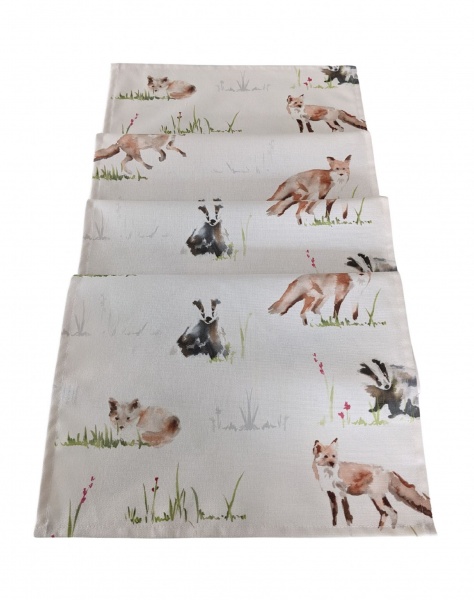 Country Fox and Badger Table Runner 100-250cm