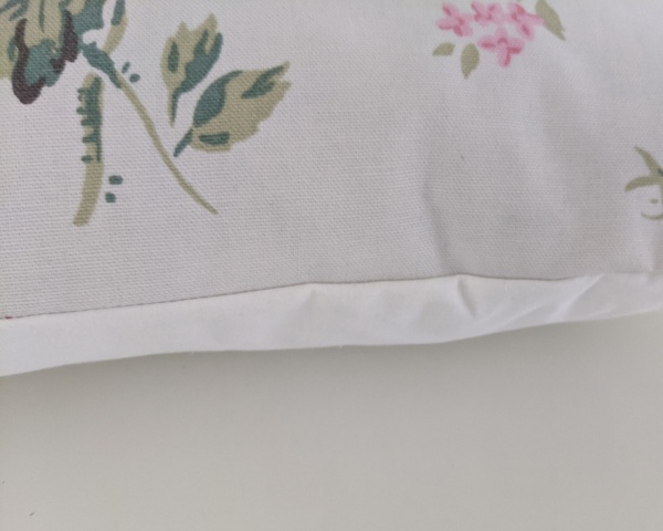 Cushion Cover in Cath Kidston Antique Rose 14'' 16'' 18'' 20'' 22'' 24'' 26''